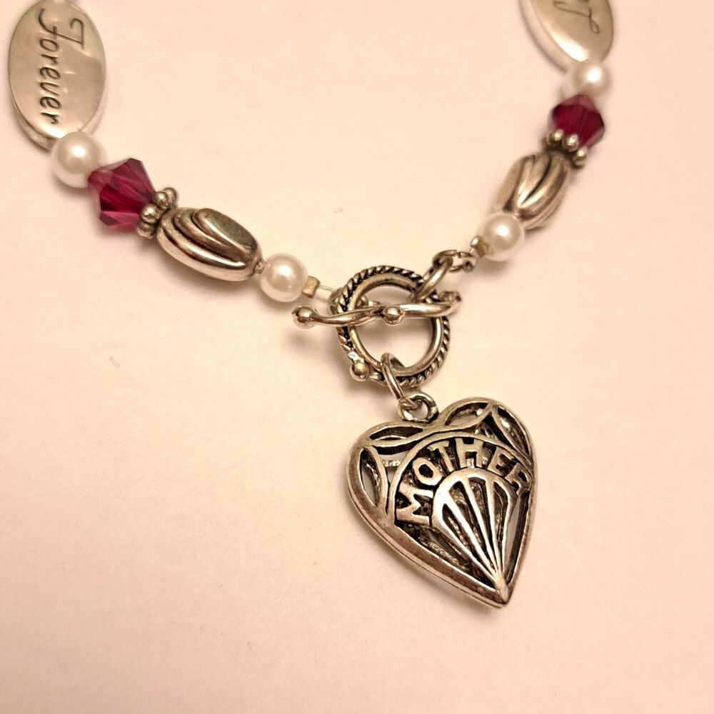 Expressively Yours Love Mother Forever Bracelet Heart Shaped Gift - Picture 3 of 5